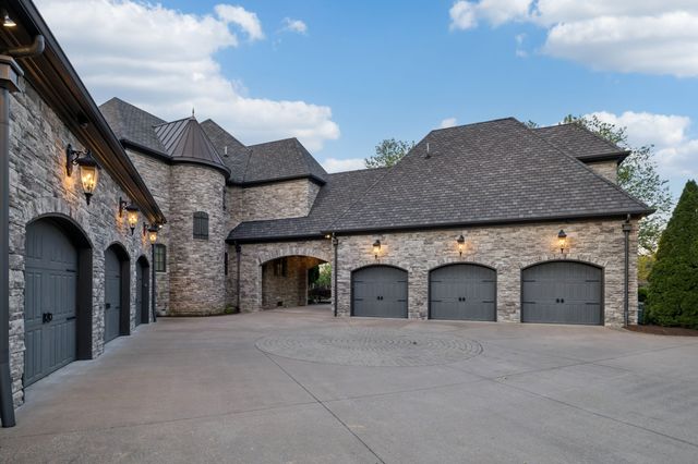 1270 Rehobath Rd, College Grove, TN 37046