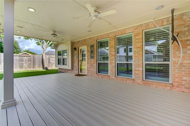 1411 Lake Pauline Court, Richmond, TX 77406