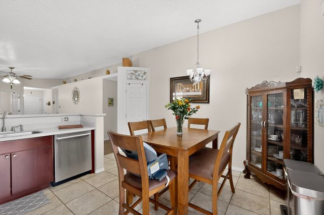 5104 Park Ridge Road NW, Albuquerque, NM 87120