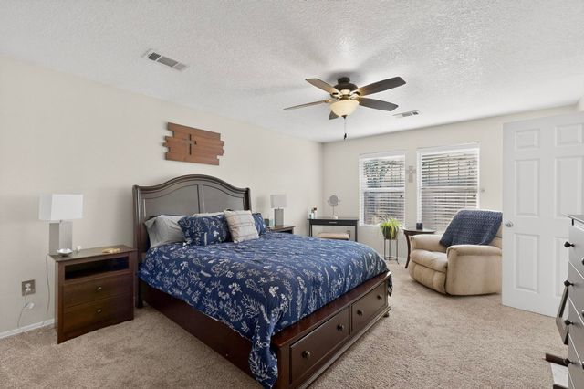 5104 Park Ridge Road NW, Albuquerque, NM 87120