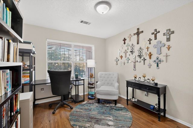 5104 Park Ridge Road NW, Albuquerque, NM 87120