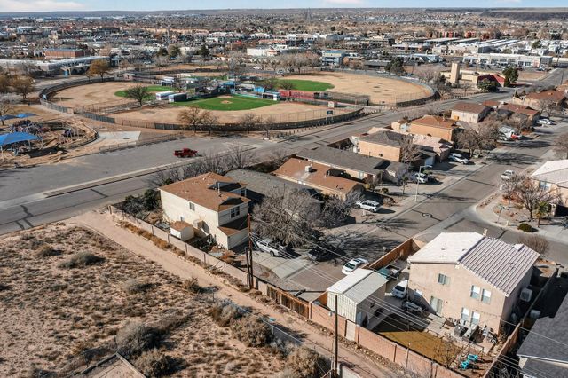 5104 Park Ridge Road NW, Albuquerque, NM 87120