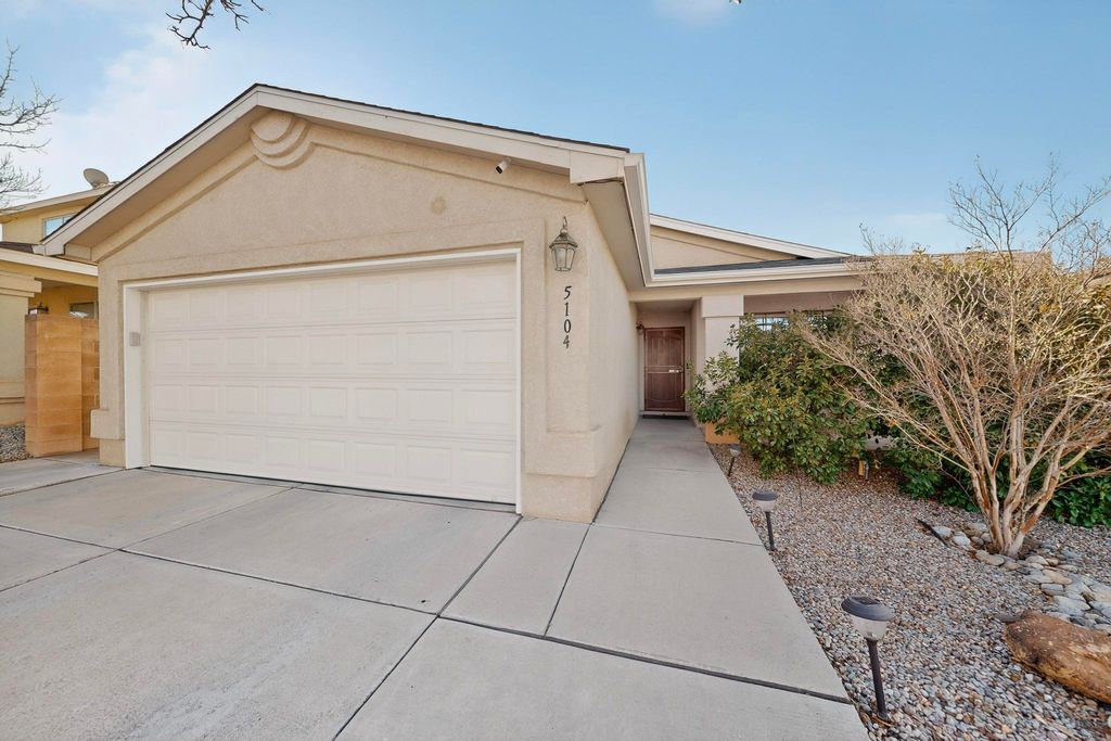 5104 Park Ridge Road NW, Albuquerque, NM 87120