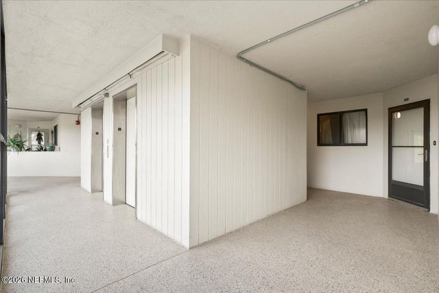 1071 EDGEWOOD Avenue S 406, Jacksonville, FL 32205