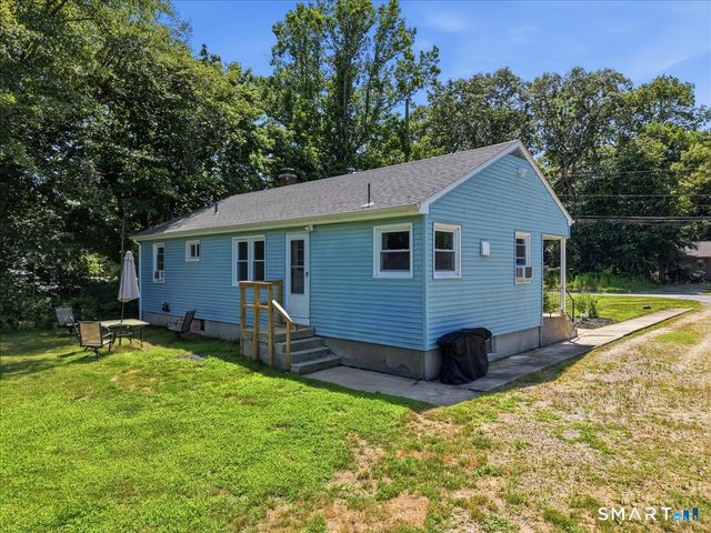 133 Bloomingdale Road, Waterford, CT 06375