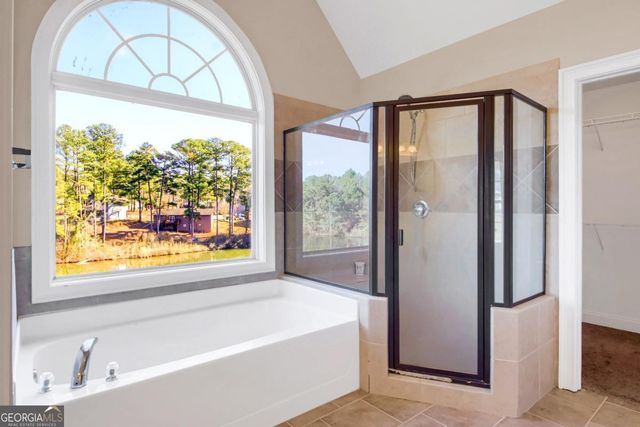 3932 Misty Lake, Ellenwood, GA 30294