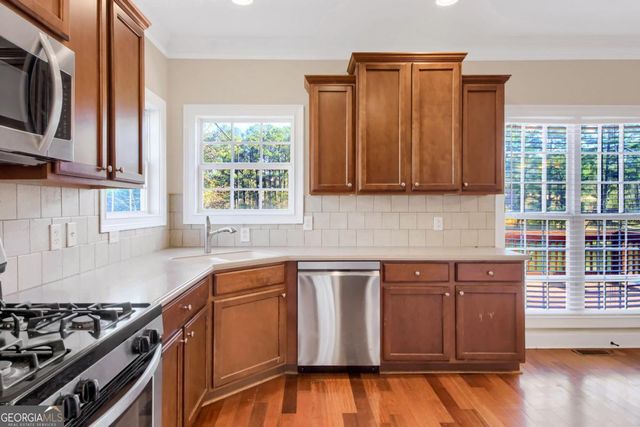 3932 Misty Lake, Ellenwood, GA 30294