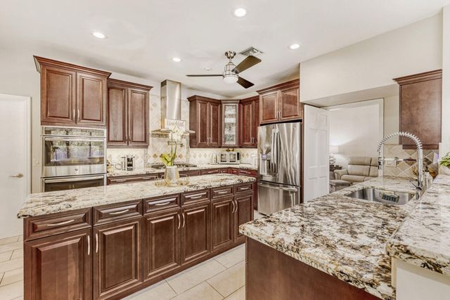 10273 St Andrews Road, Boynton Beach, FL 33436