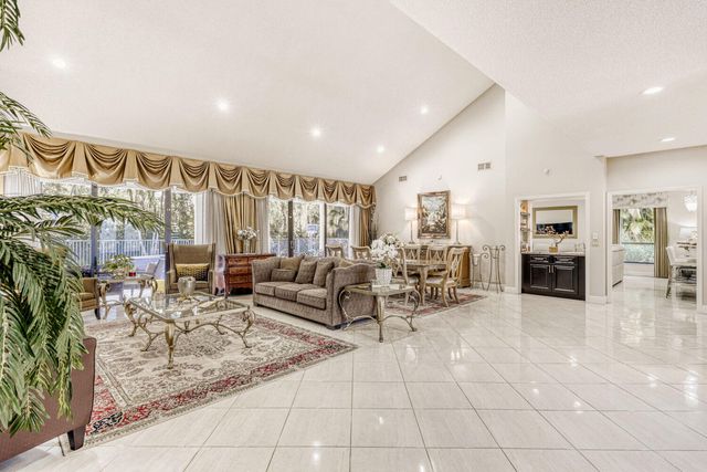 10273 St Andrews Road, Boynton Beach, FL 33436