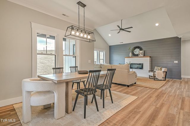 140 Hulse Road, Jonesborough, TN 37659