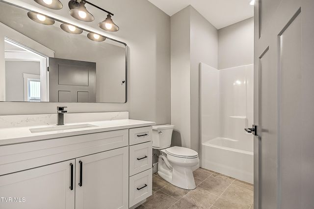 140 Hulse Road, Jonesborough, TN 37659