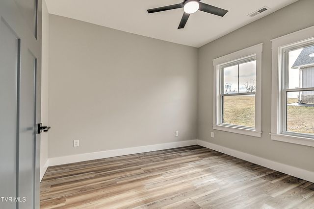 140 Hulse Road, Jonesborough, TN 37659