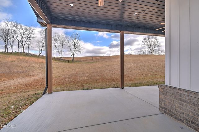 140 Hulse Road, Jonesborough, TN 37659