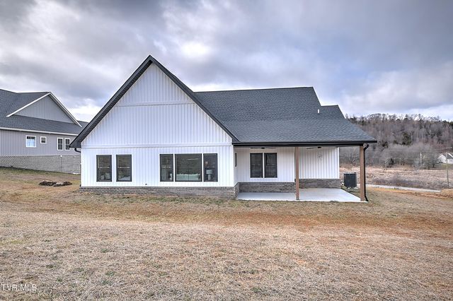 140 Hulse Road, Jonesborough, TN 37659