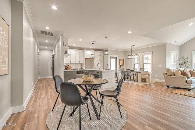 140 Hulse Road, Jonesborough, TN 37659