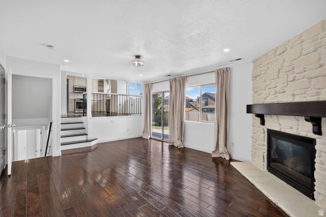 2223 N POINTE MEADOW LOOP, Lehi, UT 84048