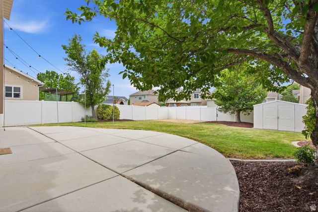 2223 N POINTE MEADOW LOOP, Lehi, UT 84048