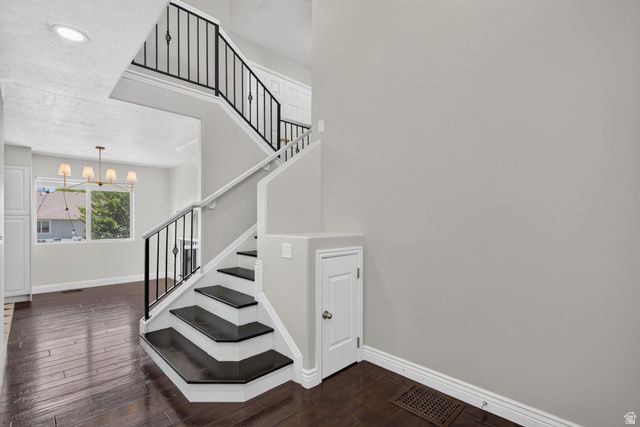 2223 N POINTE MEADOW LOOP, Lehi, UT 84048