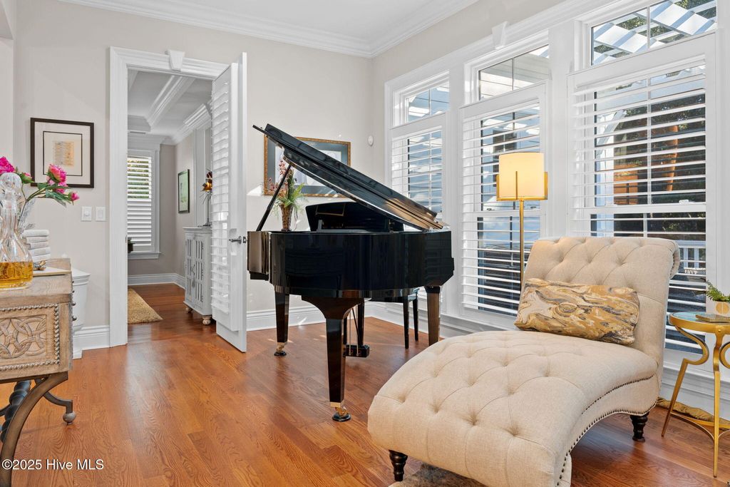 Image 28 of property listing at 663 Parish Drive SW, Supply, NC 28462