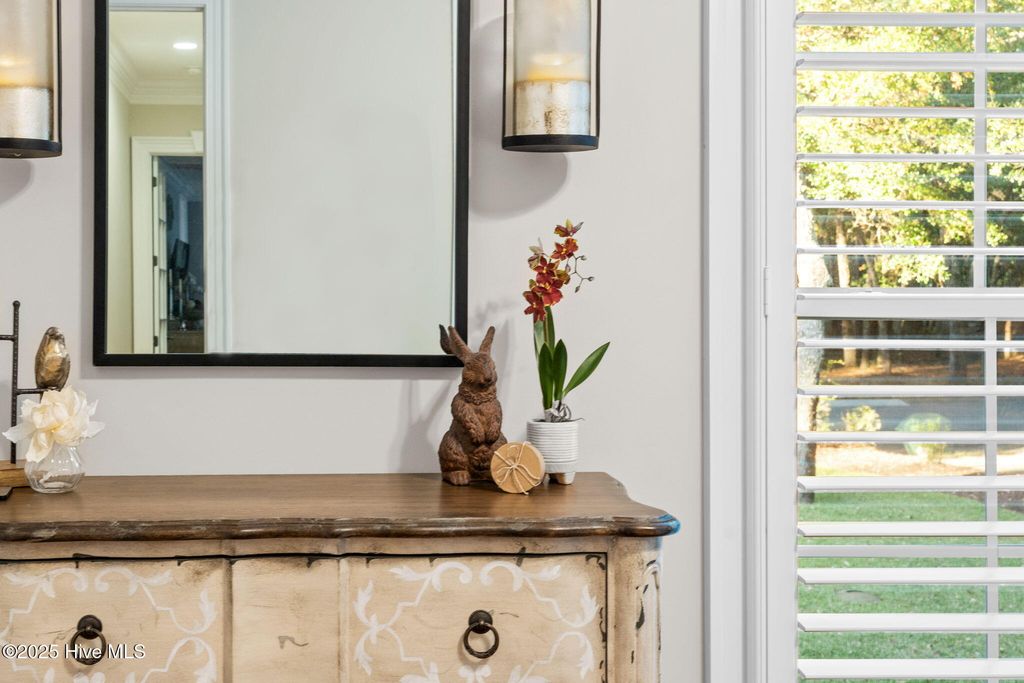 Image 34 of property listing at 663 Parish Drive SW, Supply, NC 28462