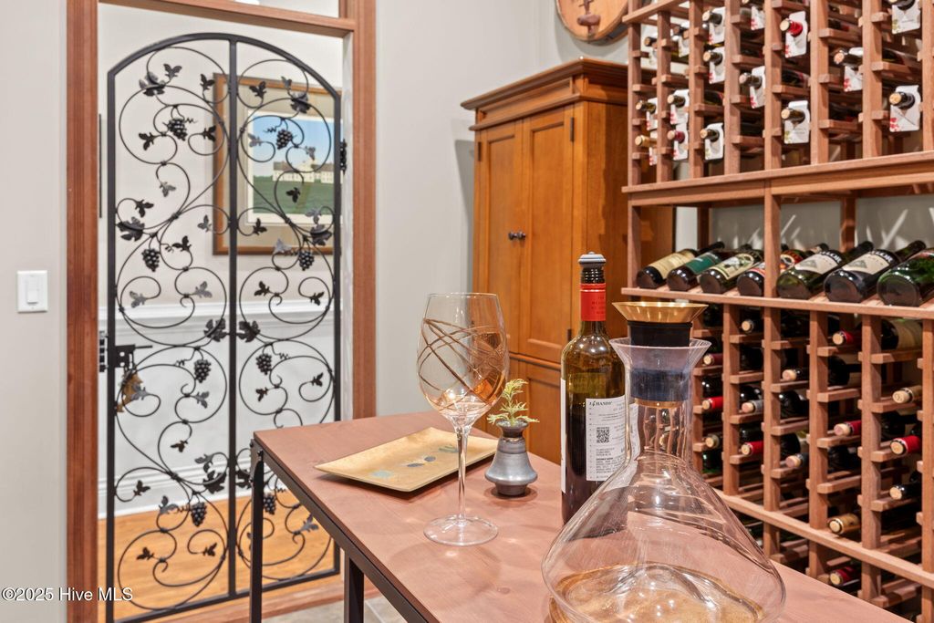 Image 38 of property listing at 663 Parish Drive SW, Supply, NC 28462