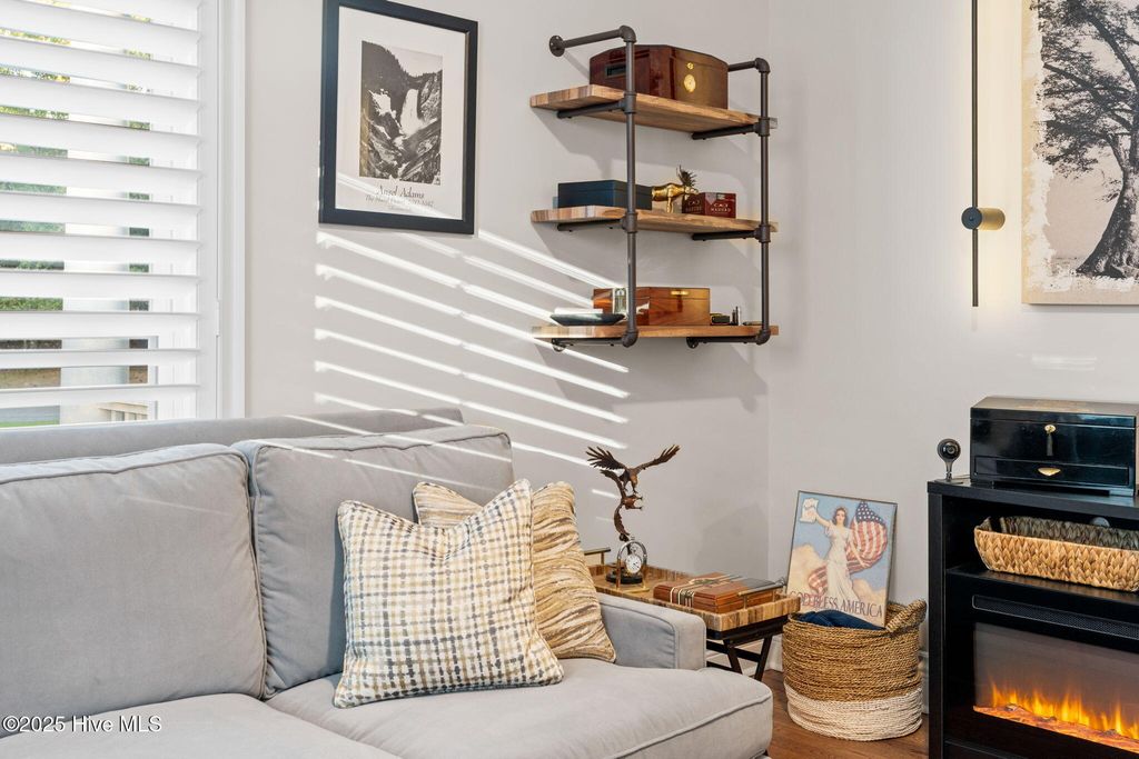 Image 41 of property listing at 663 Parish Drive SW, Supply, NC 28462