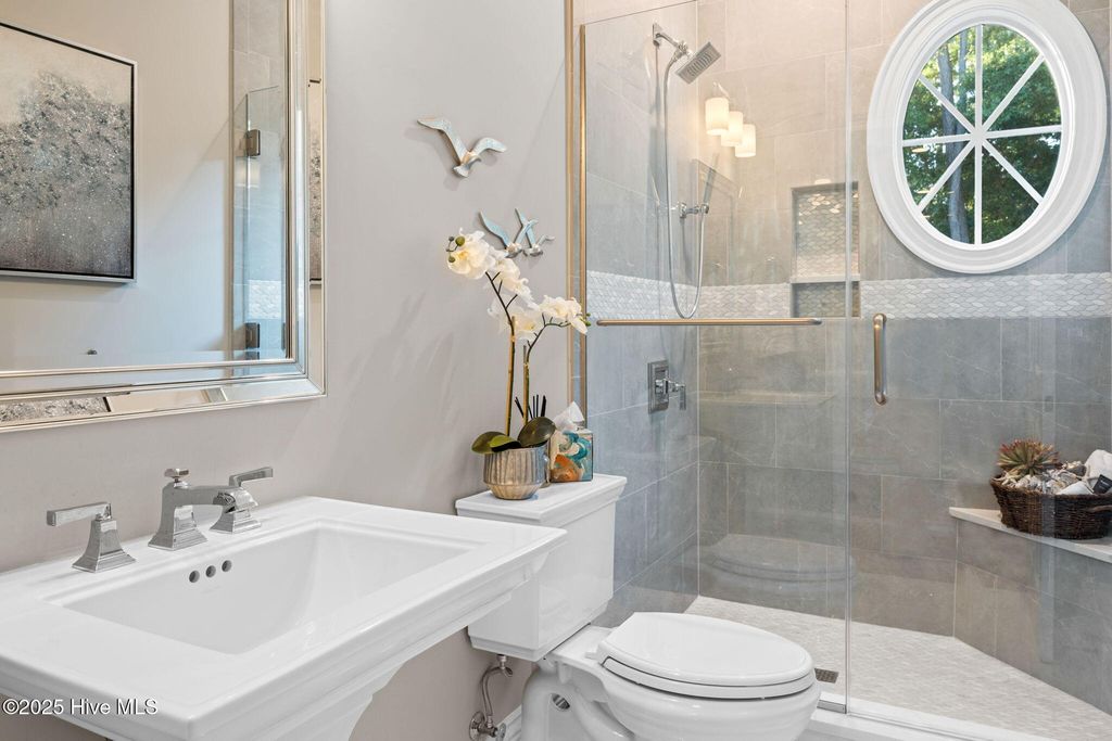 Image 43 of property listing at 663 Parish Drive SW, Supply, NC 28462