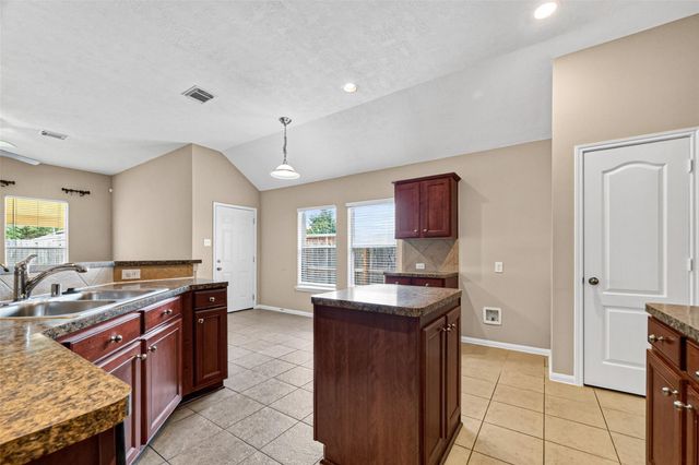 16007 Hidden Manor Drive, Houston, TX 77049