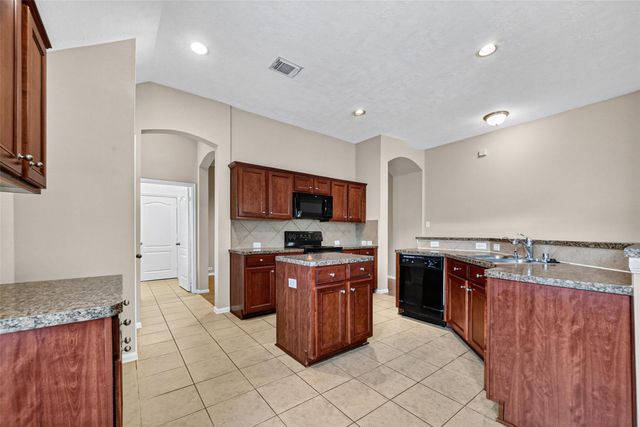 16007 Hidden Manor Drive, Houston, TX 77049