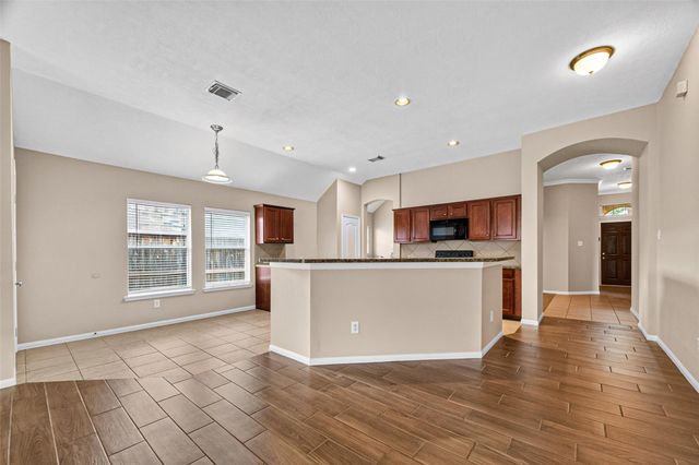 16007 Hidden Manor Drive, Houston, TX 77049
