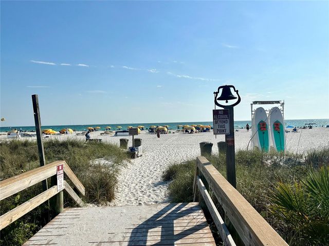 535 68TH AVENUE 2, St Pete Beach, FL 33706