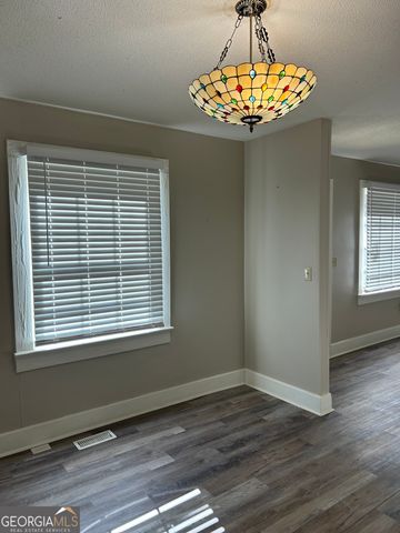 624 W Howell Street, Hartwell, GA 30643