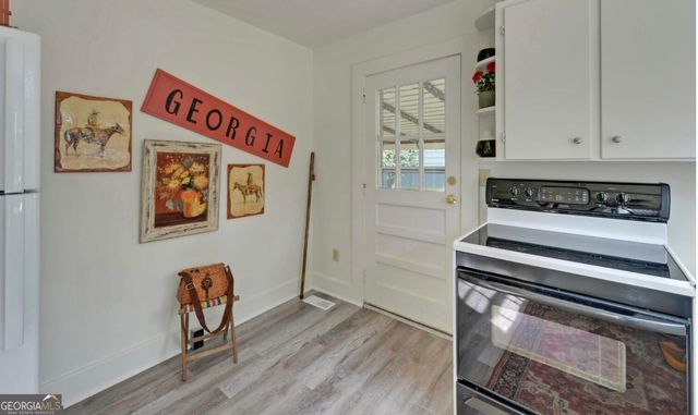 624 W Howell Street, Hartwell, GA 30643