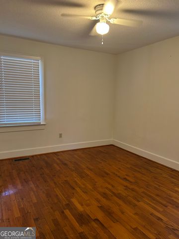 624 W Howell Street, Hartwell, GA 30643