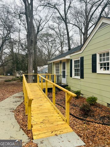 624 W Howell Street, Hartwell, GA 30643