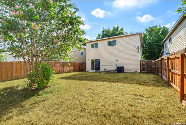 8306 Deer Creek Run, San Antonio, TX 78254