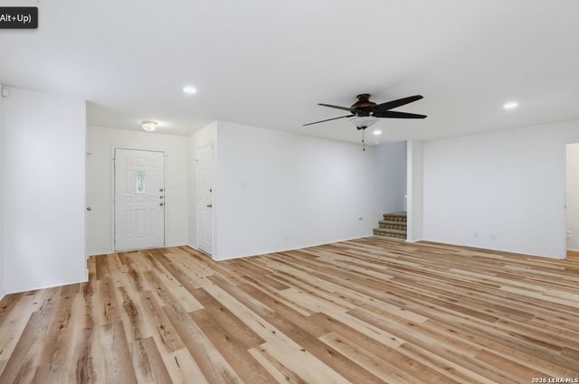 8306 Deer Creek Run, San Antonio, TX 78254