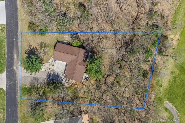 S1272 Lost Oaks Court, Wisconsin Dells, WI 53965