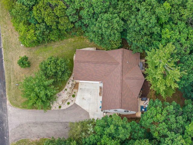 S1272 Lost Oaks Court, Wisconsin Dells, WI 53965