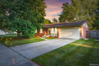 34616 Shorewood Street, Chesterfield, MI 48047