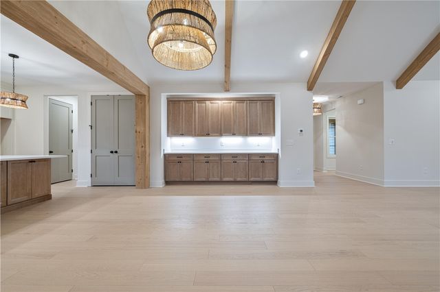 236 W Old Pendleton Road, Central, SC 29630