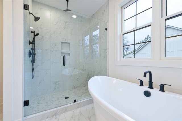 236 W Old Pendleton Road, Central, SC 29630