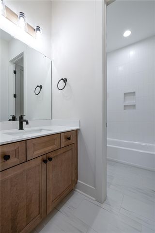 236 W Old Pendleton Road, Central, SC 29630