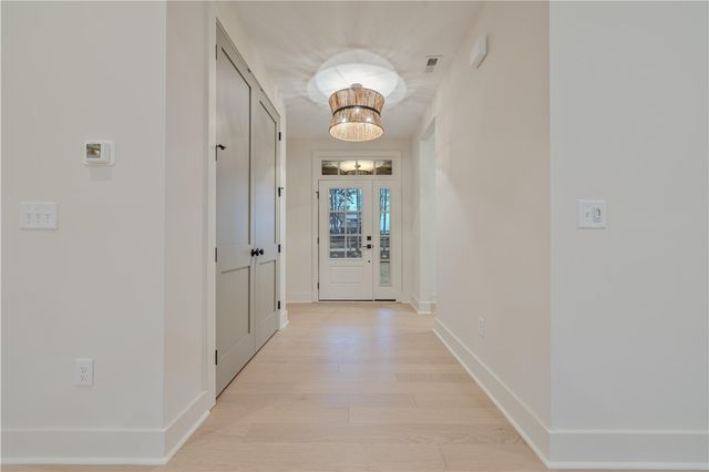 236 W Old Pendleton Road, Central, SC 29630