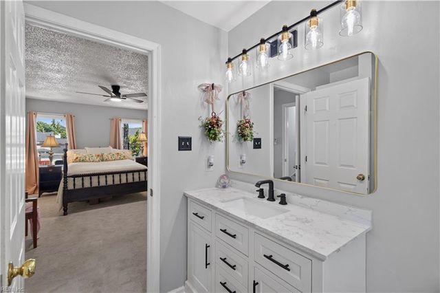1628 Wicomico LN, Virginia Beach, VA 23464