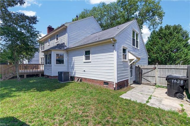 1628 Wicomico LN, Virginia Beach, VA 23464