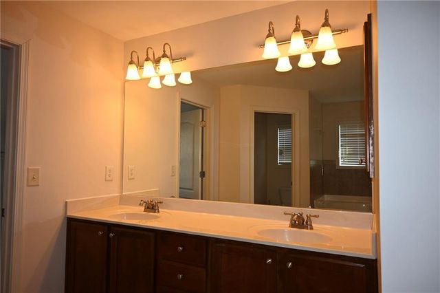 25 Kaktovic W Court, Grayson, GA 30017