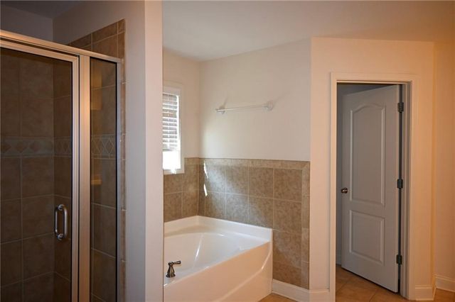 25 Kaktovic W Court, Grayson, GA 30017