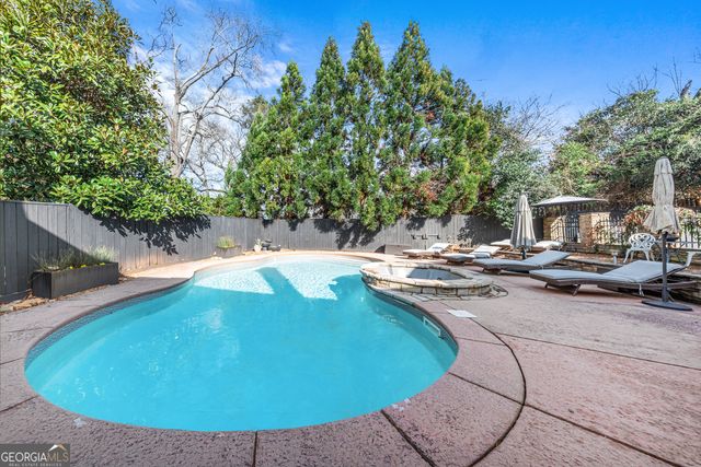 668 N Main Street, Madison, GA 30650