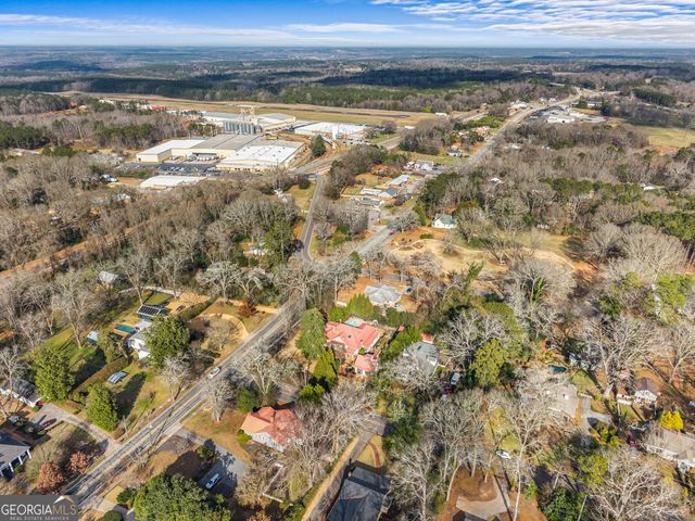 668 N Main Street, Madison, GA 30650